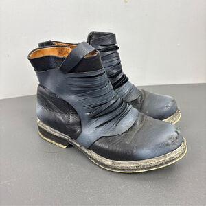 Maciejka Funky Leather Combat Boots